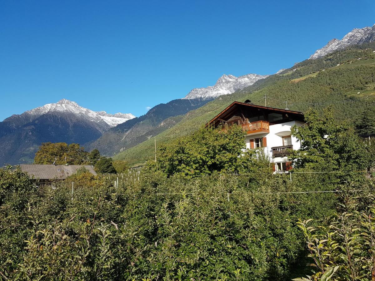 Ferienwohnung Lafreid Algund Exterior foto